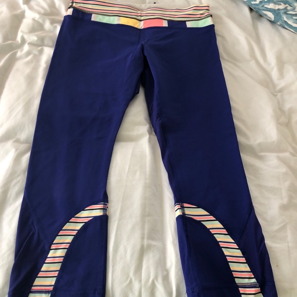 Pants - LULULEMON SEAWHEEZE Crop 2013 pigment blue SZ 8